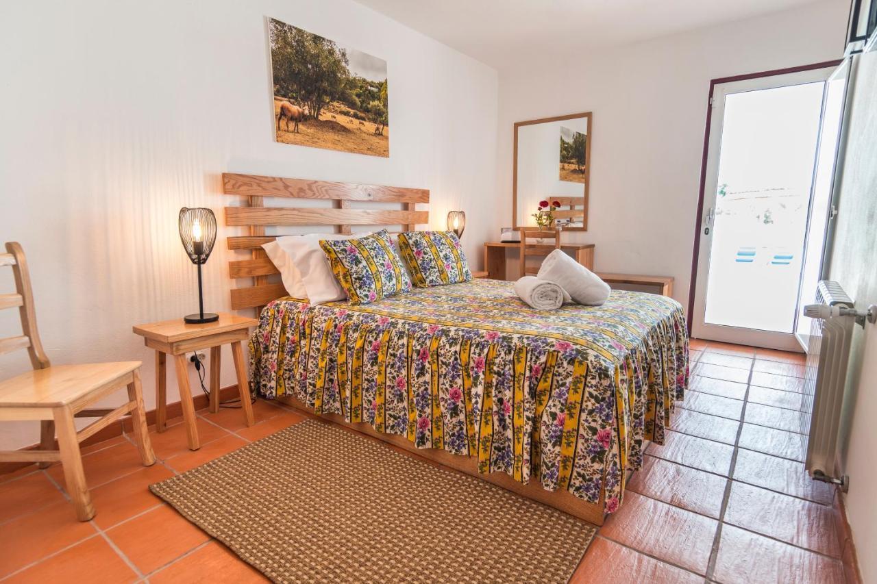 Monte Da Cabeca Gorda Bed & Breakfast Alcacovas Exterior photo